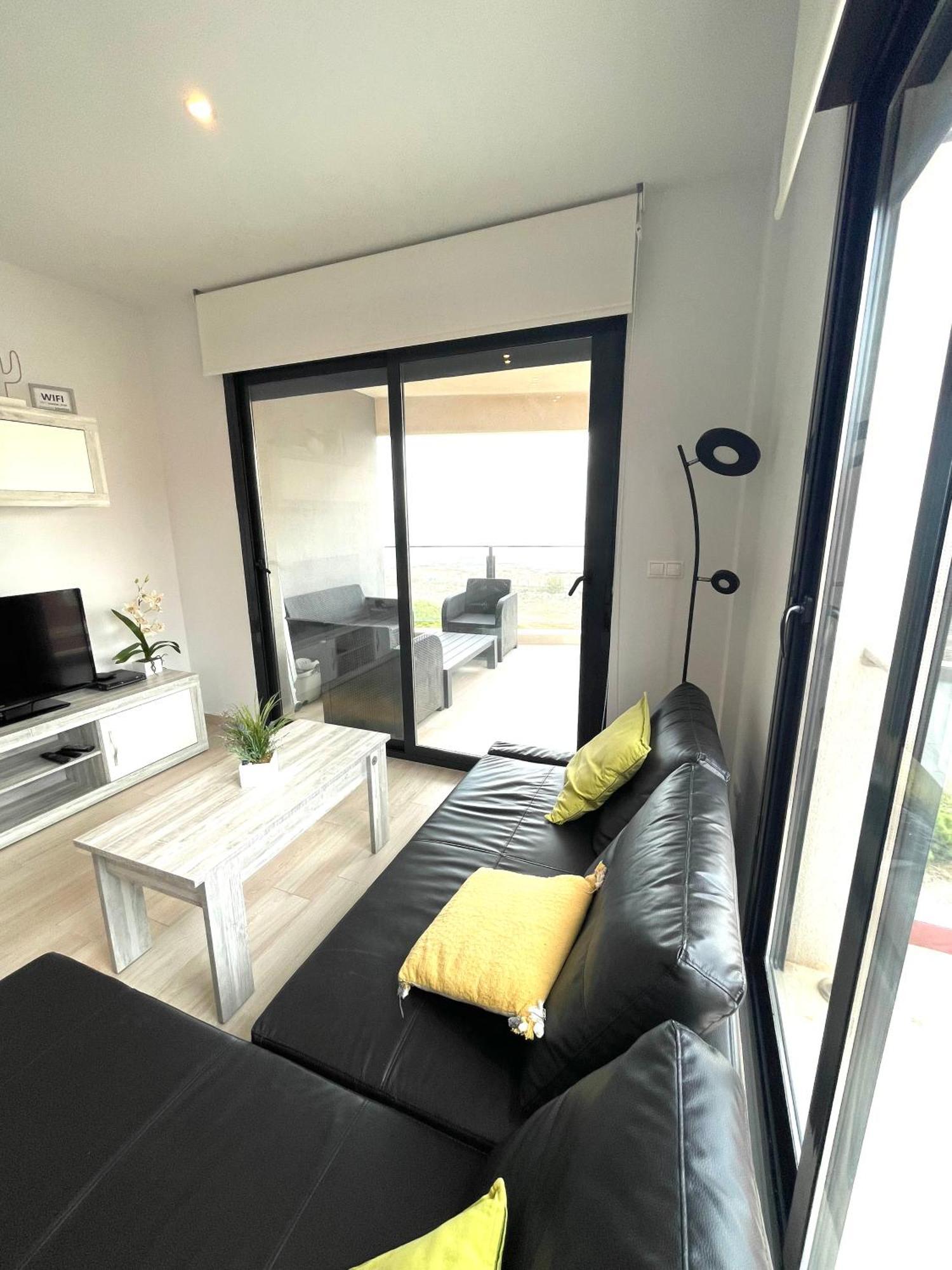 Luxury And Modern Beach Apartment With Sea Views La Mata  Εξωτερικό φωτογραφία