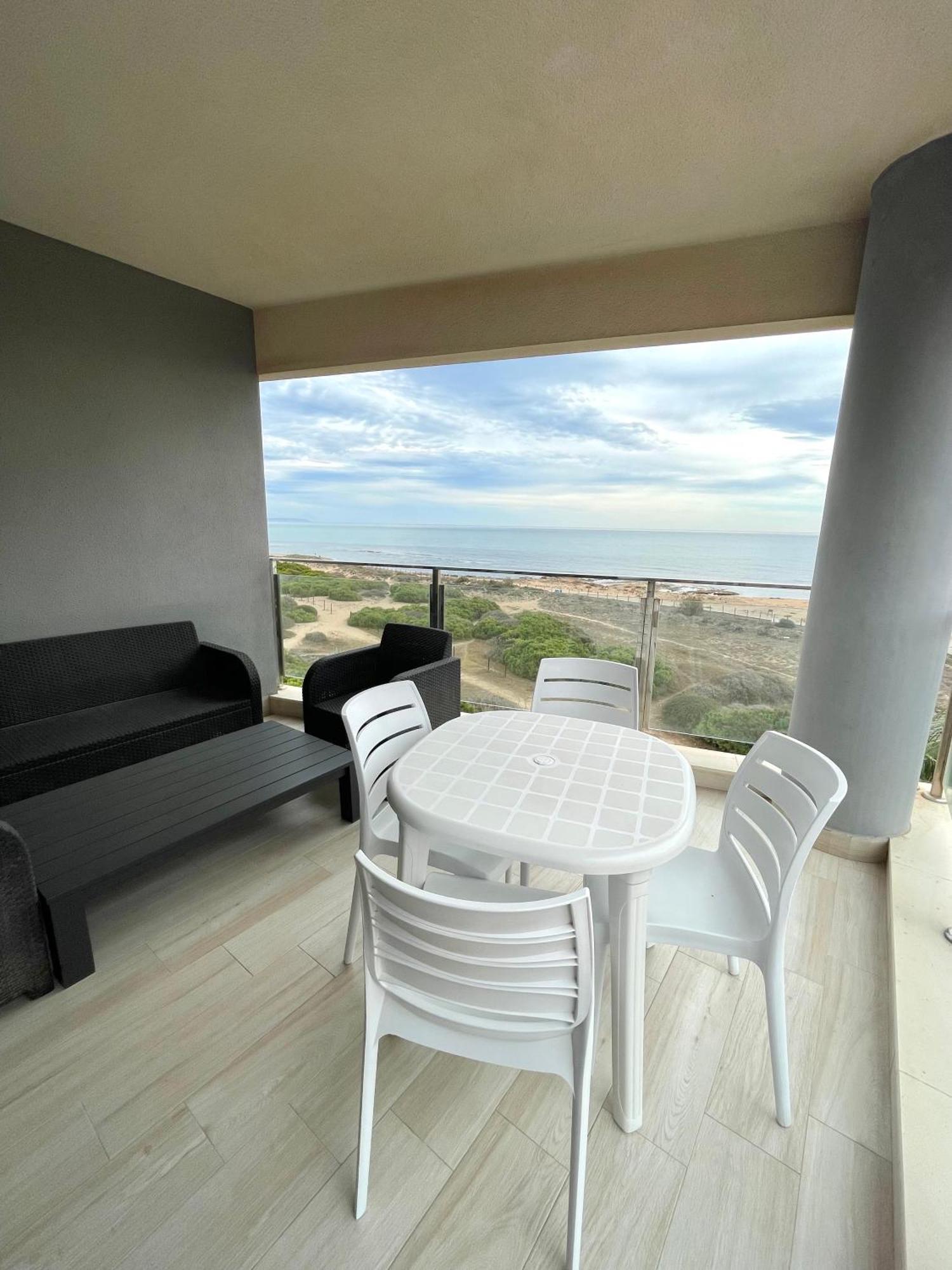 Luxury And Modern Beach Apartment With Sea Views La Mata  Εξωτερικό φωτογραφία